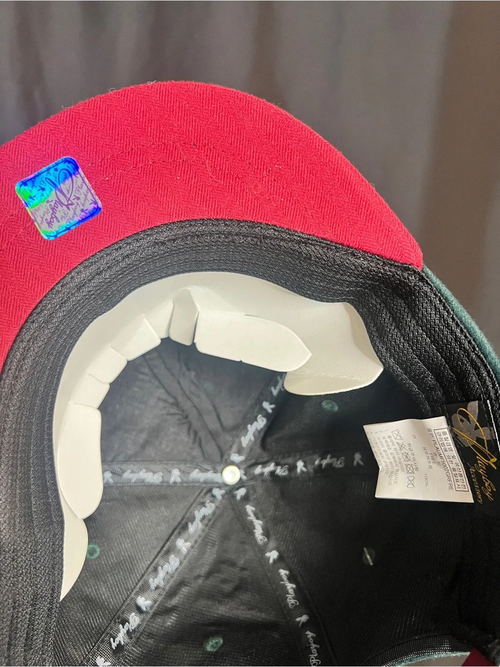 NWT Playboy Accessory SnapBack 100% Cotton TwoTone Green & Red Short Brimmed Hat